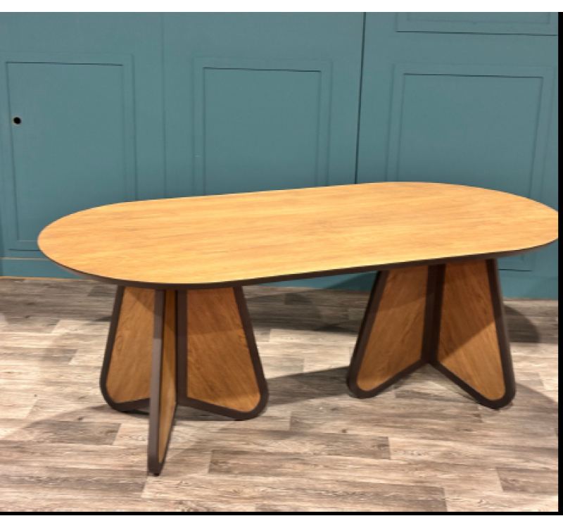 Τραπεζαρία Choco Butterfly