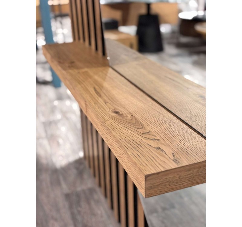 Έπιπλο εισόδου North