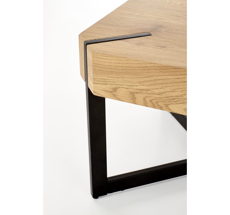LAVIDA c. table
