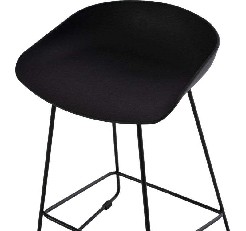 ΣΚΑΜΠΟ ΜΠΑΡ NAILA HM9299.02 ΜΑΥΡΟ ΜΕΣΑΙΟΥ ΥΨΟΥΣ 44x44x74Yεκ.